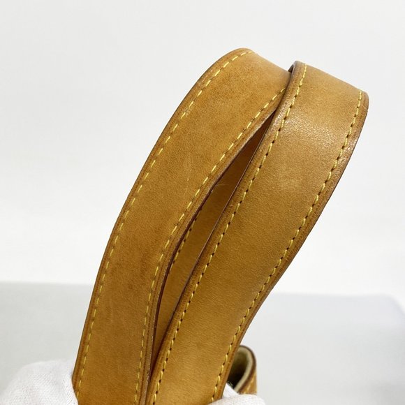 LOUIS VUITTON White Damier Tote Bag - Picture 9 of 13